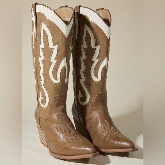 Mi.iM Ida Cutout Western Boot Wide Width - Picture 3 of 4